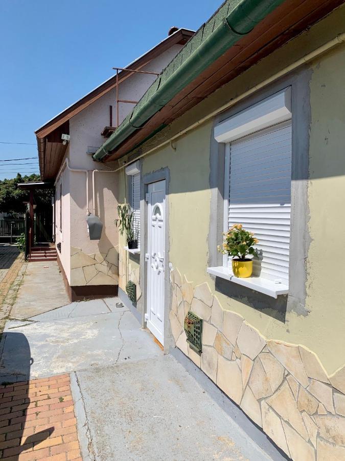 Amira Apartman Appartement Hajdúszoboszló Buitenkant foto